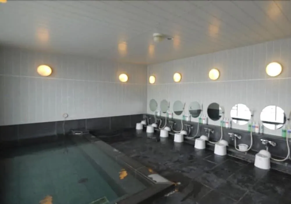 Hotel Route-Inn Osaka Honmachi 3*,  Japonsko